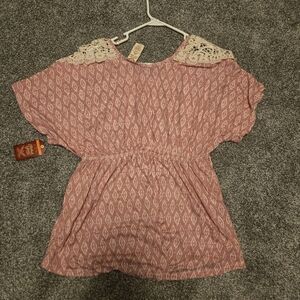 Faded Gkory Pink Lace Relaxed Blouse